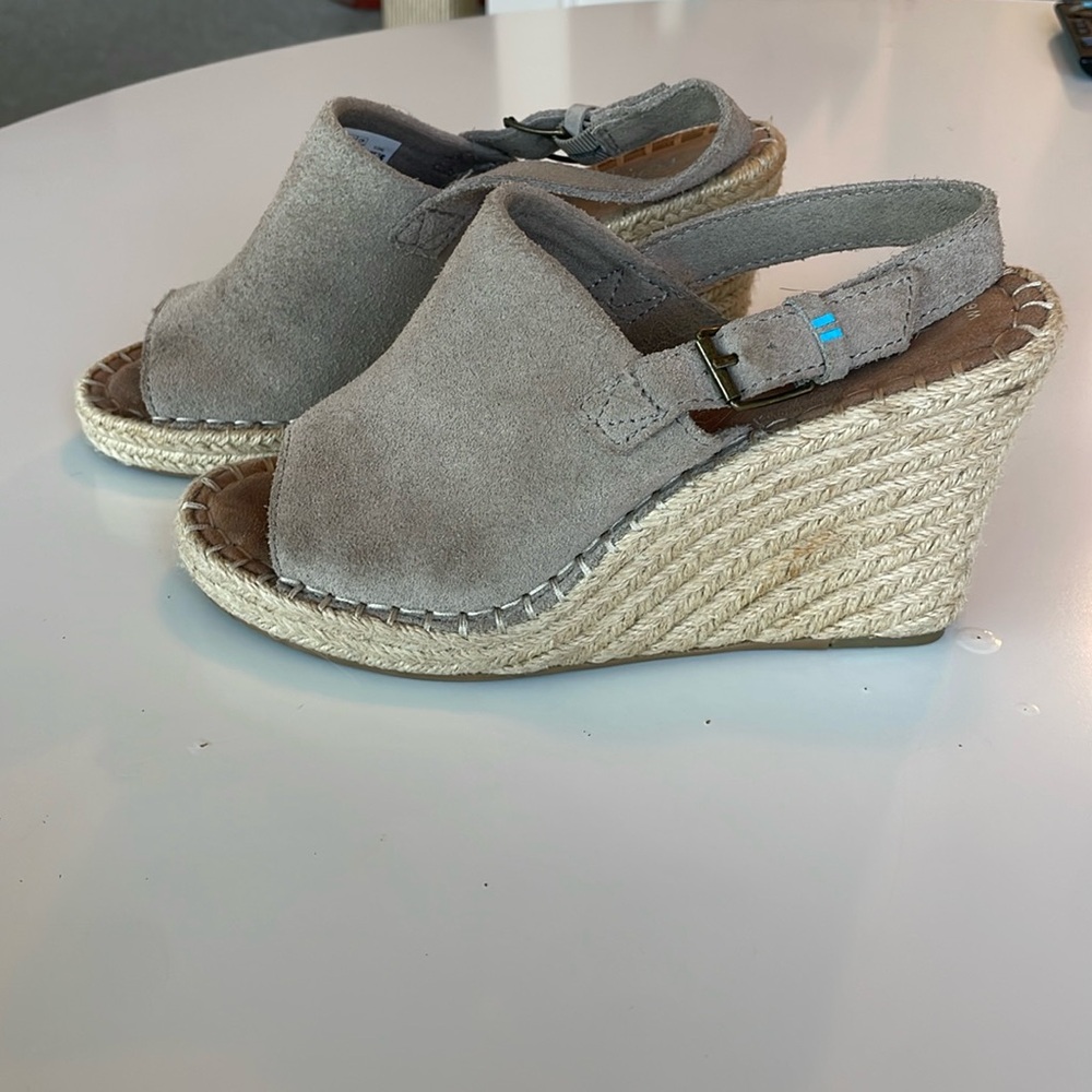 Tom’s wedges